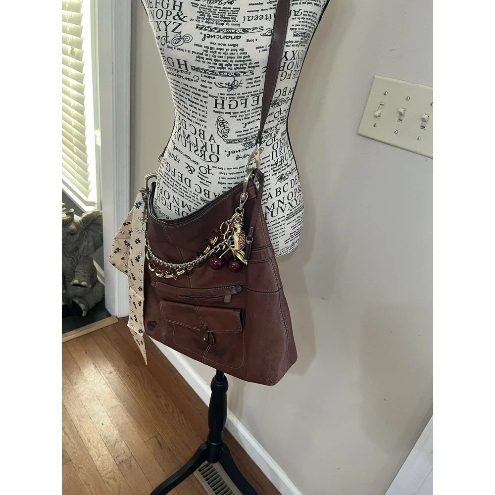 Liz Claiborne Vintage Leather Hobo Bag with Bag Charms Y2K 90s‎ Unique Beautiful
